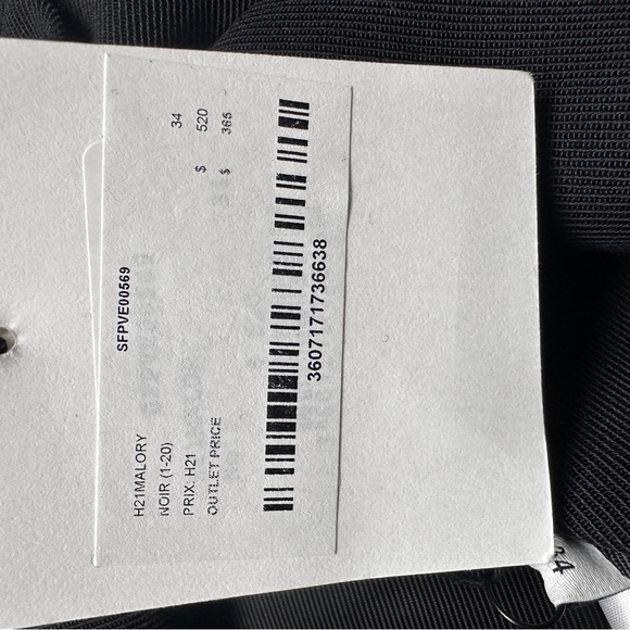 Malory Blazer - Picture 5 of 6